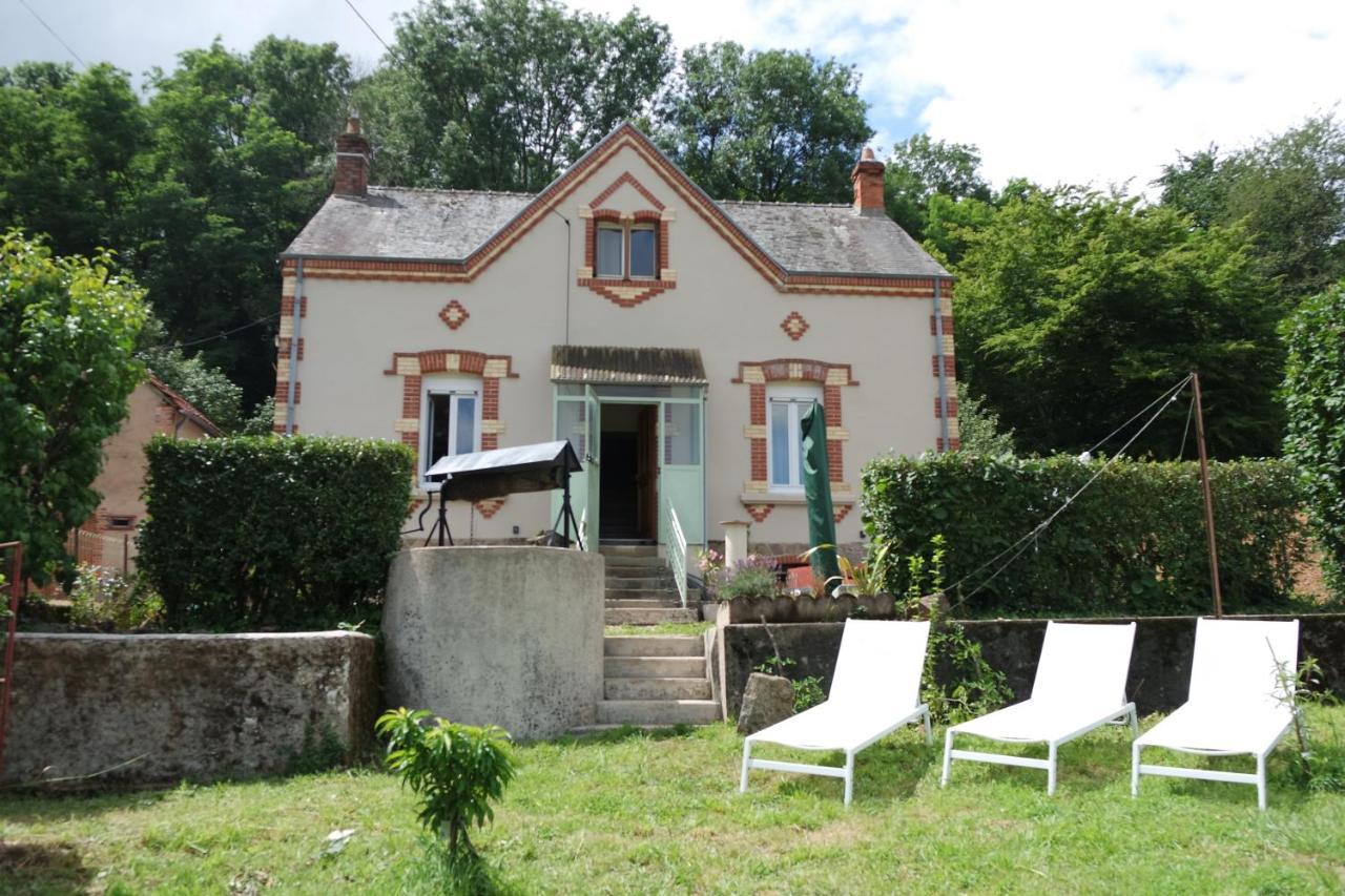 Domaine Du Pavillon Gite 15 Personnes Issy-l'Eveque Zewnętrze zdjęcie